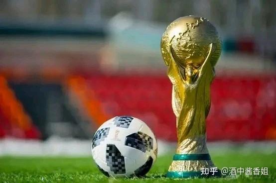 乐天堂-足球狂欢节拉开帷幕，盛况空前(足球狂欢节拉开帷幕,盛况空前还是空后)