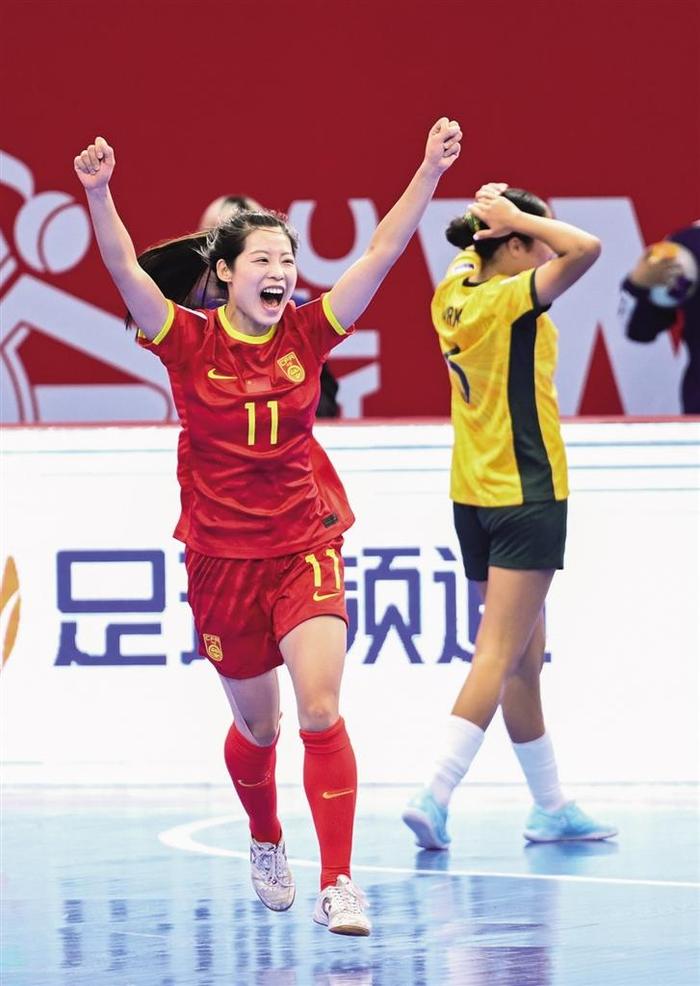 关于亚洲队众将团结拼搏，取得佳绩的信息